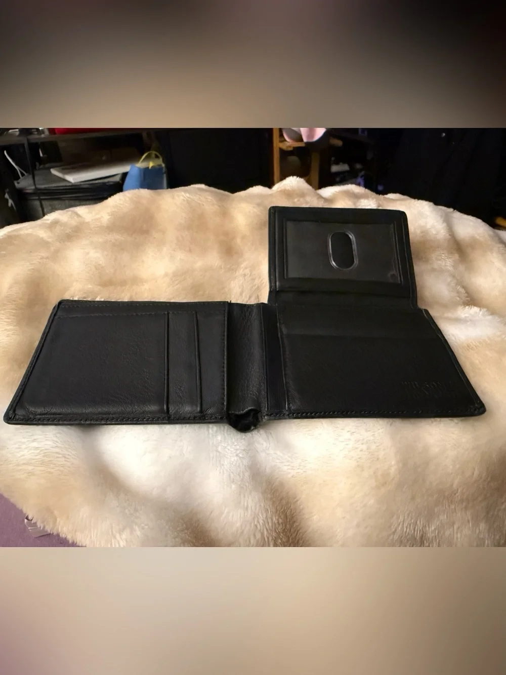 Wilsons Leather Black Leather Bi-Fold Card Holder